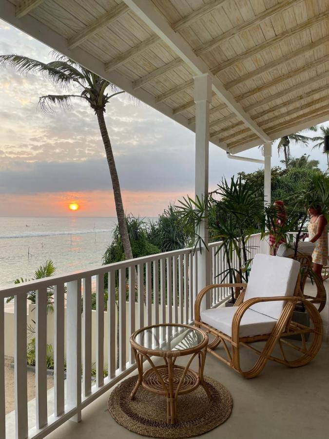 Lihinya Beach Villa Ahangama Exteriör bild