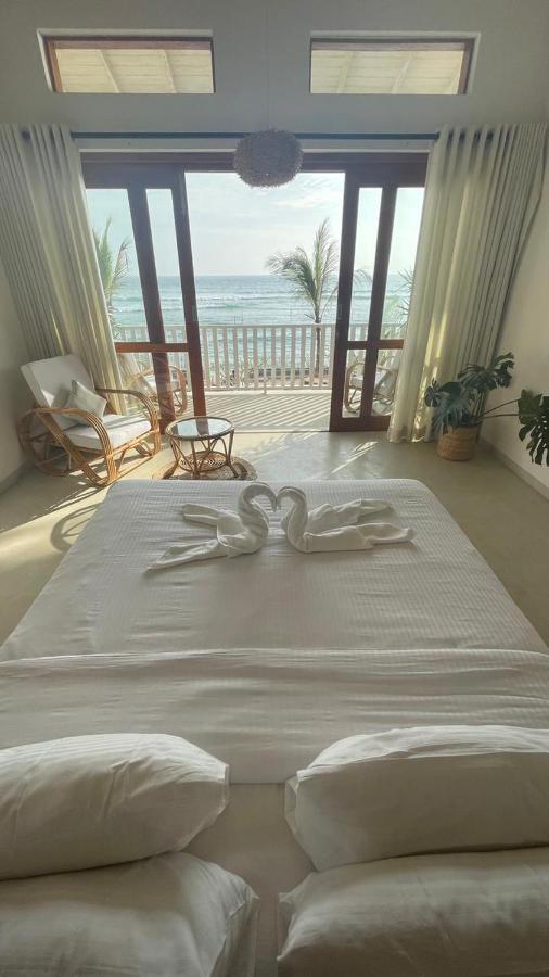 Lihinya Beach Villa Ahangama Exteriör bild
