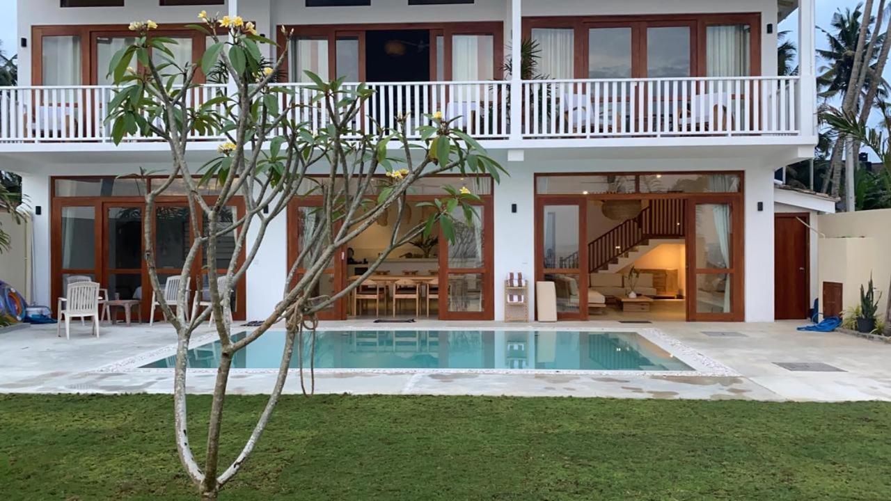 Lihinya Beach Villa Ahangama Exteriör bild