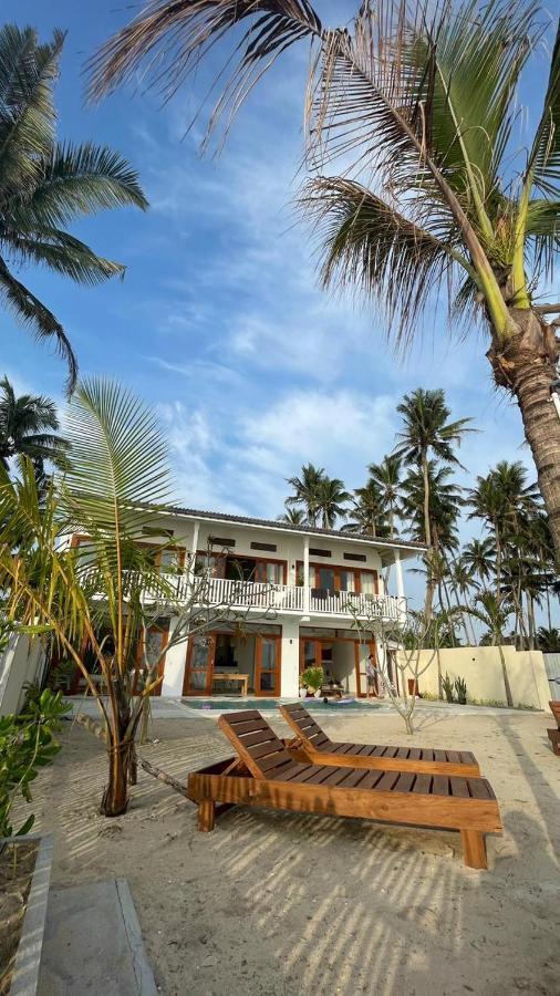 Lihinya Beach Villa Ahangama Exteriör bild