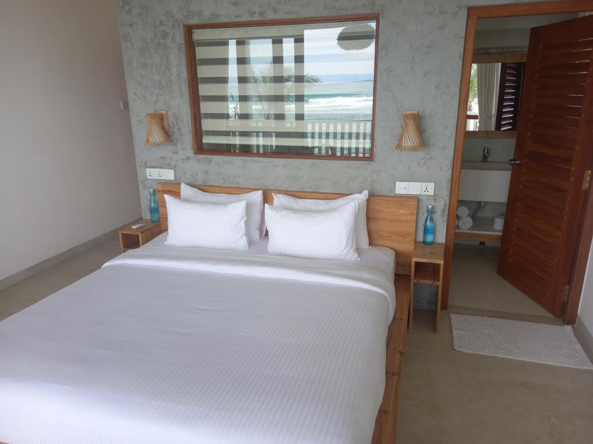 Lihinya Beach Villa Ahangama Exteriör bild
